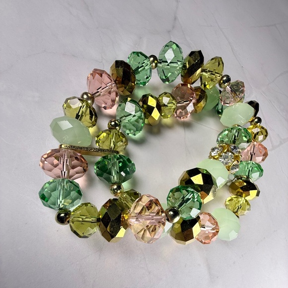 Multi-colored Stretch Crystal and Glass Bracelet - Picture 4 of 6